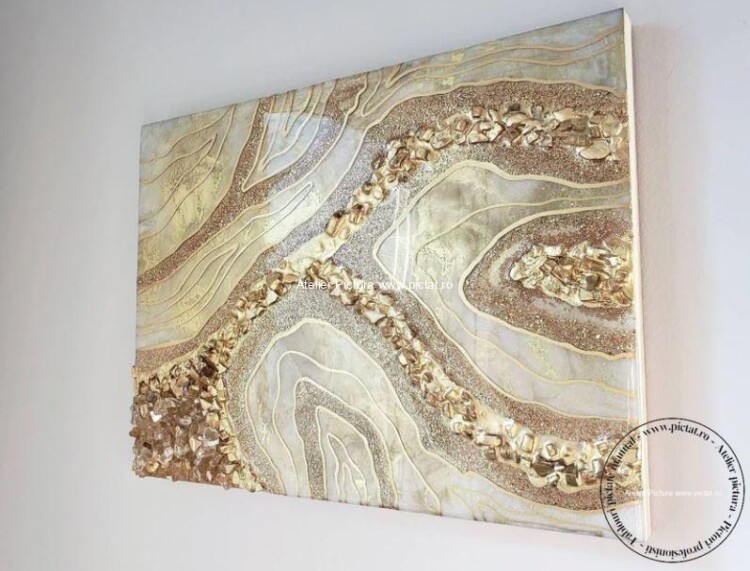 Tablou abstract alb auriu, geodă de rășină, pictură epoxidica, decorațiuni 3d, foita aur, sticlă de cristal, pictura abstracta